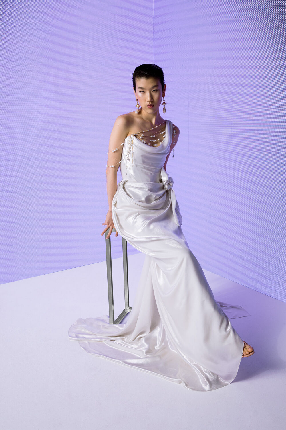 Moonlight Bridal J6782 Sample Wedding Dress Save 38% - Stillwhite